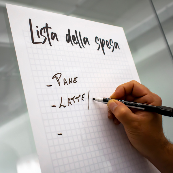 Lavagna bianca adesiva riscrivibile e riposizionabile (non stampabile)
