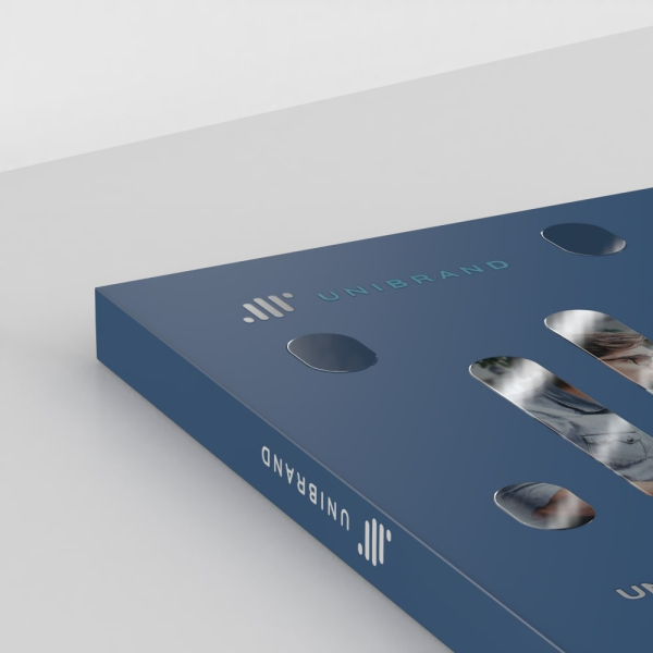 Brossura grecata e fresata nobilitata